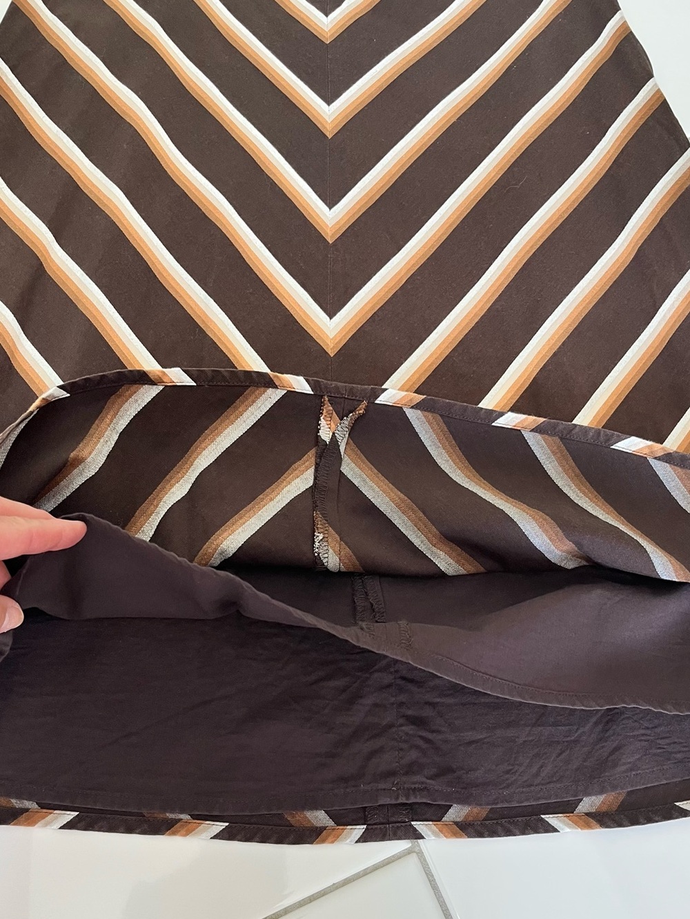Banana Republic Chevron A-Line Skirt in Brown, Tan and Cream - Picture 4 of 7